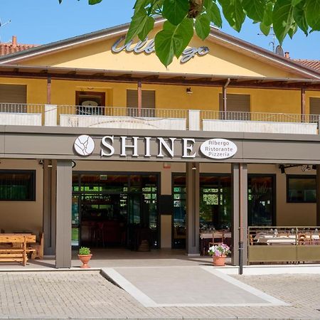 Albergo Shine Acqualagna Buitenkant foto